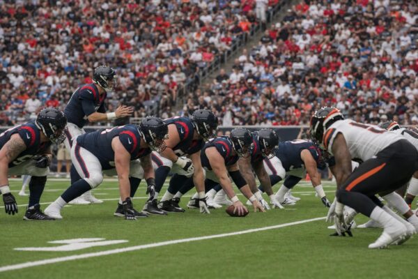 Texans caen 20-6 ante Bengals y arrancan la temporada con marca de 0-2