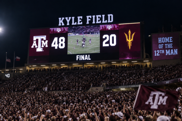 Texas A&M vence 48-20 a Arizona State en Kyle Field