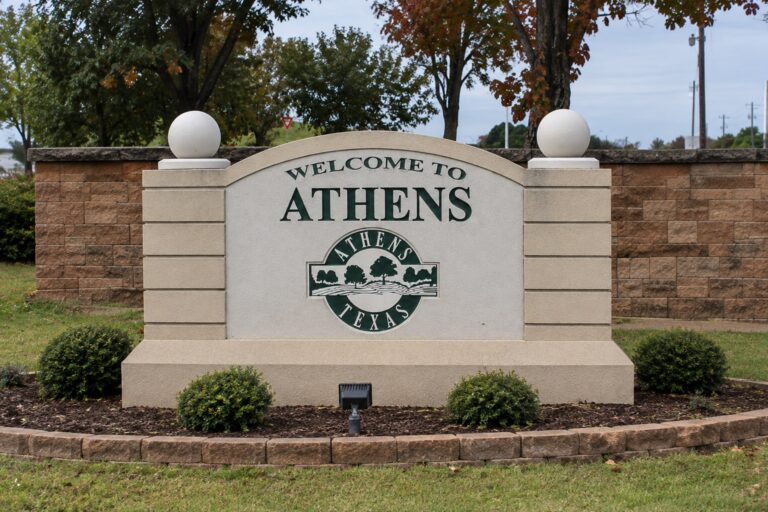 Reabren parcialmente East Tyler Street tras fugas de gas y evacuaciones en Athens