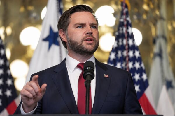 JD Vance visita Tyler y encabeza evento político rumbo a las elecciones de noviembre