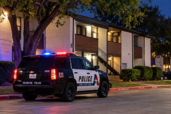 Tragedia en Arlington: niño de 5 años muere apuñalado y su hermano resulta herido