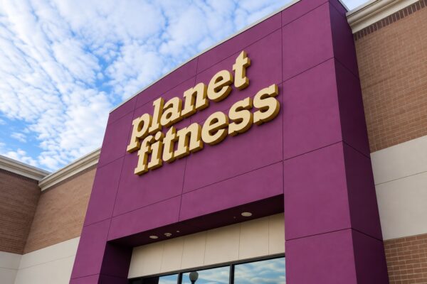 Documentos judiciales revelan detalles de grabaciones ilegales en gimnasio de Frisco, Texas