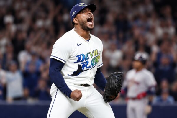 Rays empatan la Serie de Campeonato ante Guardianes tras ganar el Juego 2
