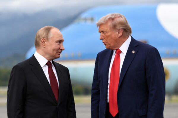 Trump anuncia acuerdo con Putin para importar diésel ruso a Estados Unidos