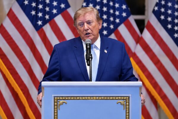 Trump suspende nuevas sanciones contra Rusia y provoca críticas por decisión