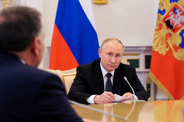 Rusia y Estados Unidos avanzan hacia nuevas conversaciones de paz sobre Ucrania